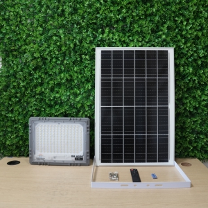 Đèn Pha Năng Lượng Mặt Trời ORIANA DB-A500 (500W)