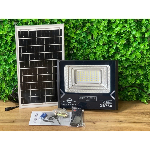 Đèn Pha Năng Lượng Mặt Trời ORIANA DB-760 (60W)