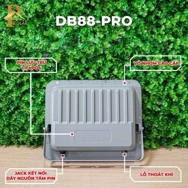 Đèn Pha Năng Lượng Mặt Trời ORIANA DB88-400PRO (400W)