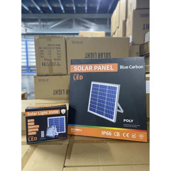 Đèn pha năng lượng mặt trời 300W - Blue Carbon BCT-WW4.0