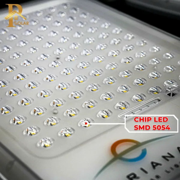 Đèn Pha Năng Lượng Mặt Trời ORIANA DB-8500 (500W)