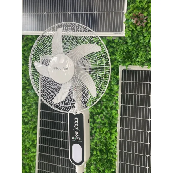 Quạt Năng Lượng Mặt Trời Blue Fan (20W)