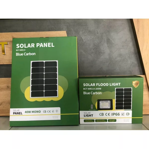 Đèn Pha Năng Lượng Mặt Trời BLUE CARBON BCT-WR3.0 (200W)