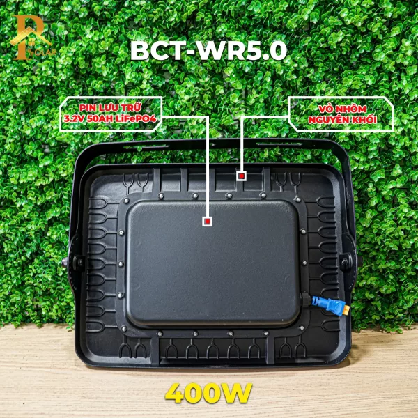 Đèn Pha Năng Lượng Mặt Trời BLUE CARBON BCT-WR5.0 (400W)